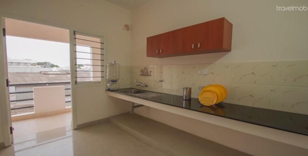 Thulasirams Service Apartments Coimbatore Extérieur photo